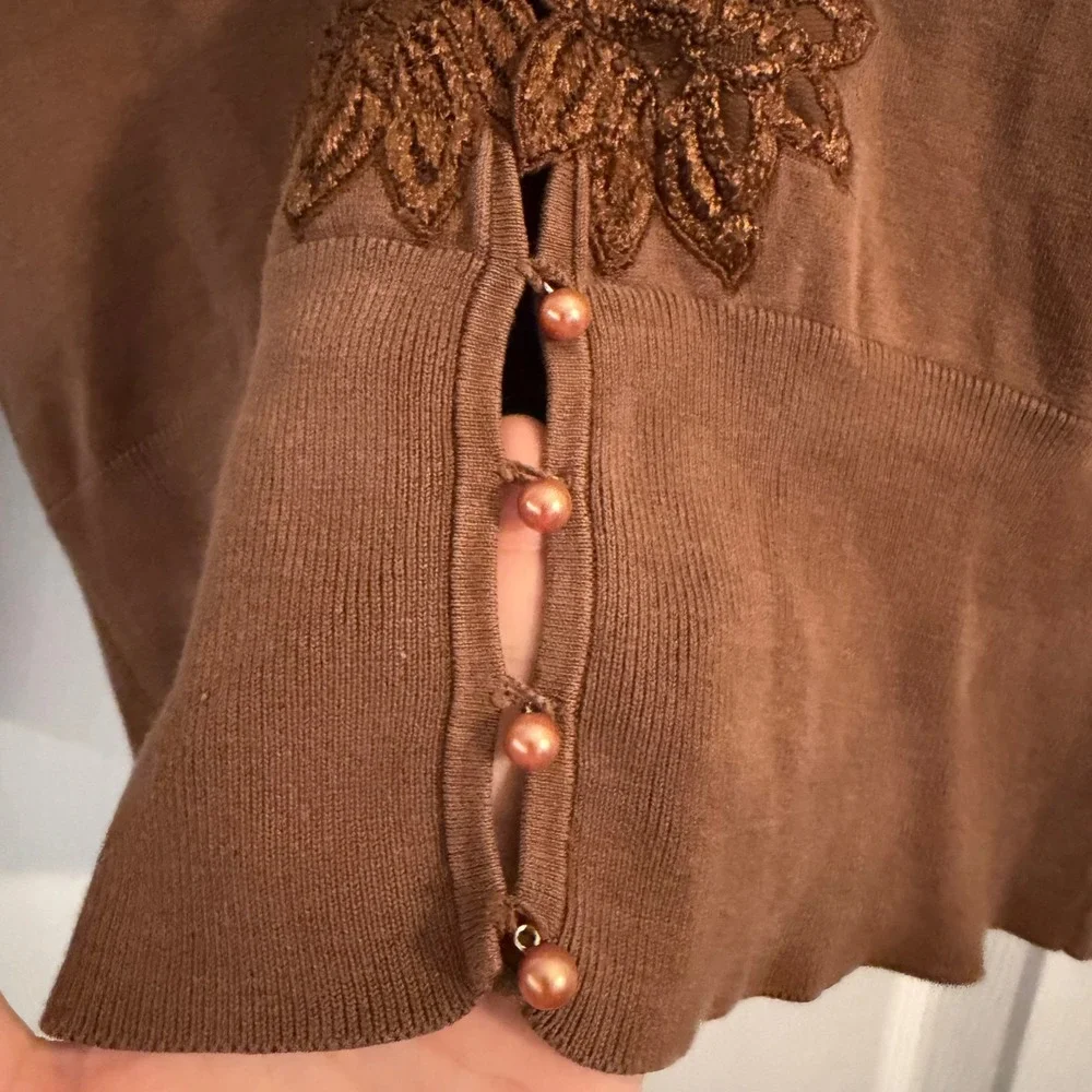 Mainbocher‎ Silk Blend Cardigan Brown Medium Lace Trim Romantic Work Office